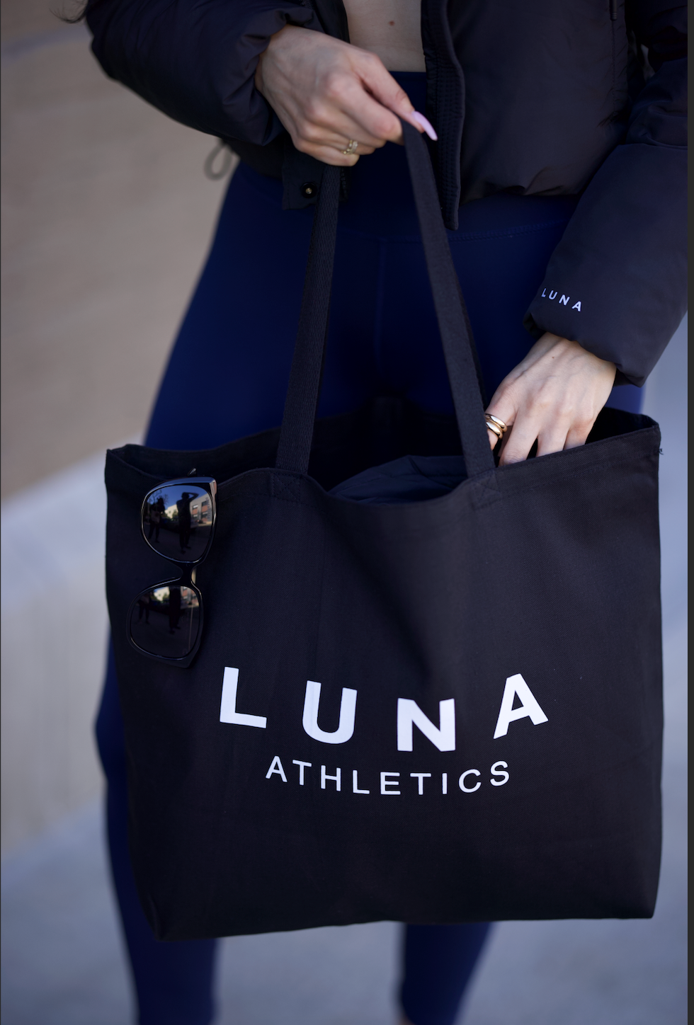 Luna Tote